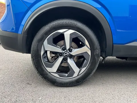 OV24KVX Nissan Qashqai 1.5 E-Power N-Connecta 5dr Auto Thumbnail #27