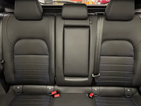 KM73UZG Nissan Qashqai 1.3 DiG-T MH Tekna 5dr Thumbnail #20