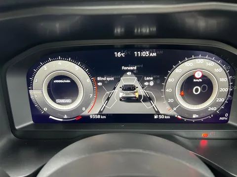 OW24EZP Nissan Qashqai 1.3 DiG-T MH N-Connecta [Glass Roof] 5dr Thumbnail #12