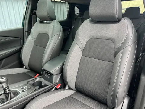 OW24EZP Nissan Qashqai 1.3 DiG-T MH N-Connecta [Glass Roof] 5dr Thumbnail #16