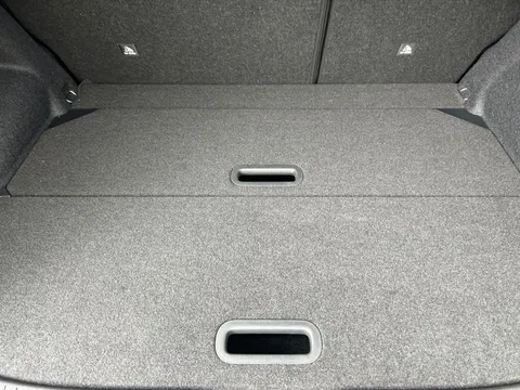 OW24EZP Nissan Qashqai 1.3 DiG-T MH N-Connecta [Glass Roof] 5dr Thumbnail #18