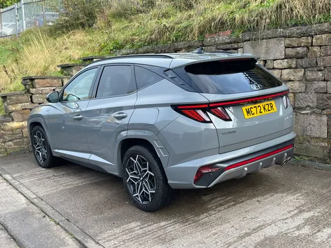 MC72KZR Hyundai Tucson 1.6 TGDi N Line 5dr 2WD Thumbnail #3