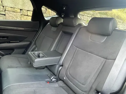 MC72KZR Hyundai Tucson 1.6 TGDi N Line 5dr 2WD Thumbnail #24