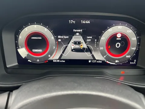 OE74SXO Nissan Juke 1.0 DiG-T N-Sport 5dr Thumbnail #12