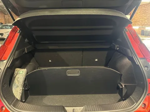 DX74XHP Nissan Qashqai 1.3 DiG-T MH N-Connecta [Glass Roof] 5dr Thumbnail #20