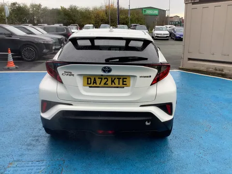 DA72KTE Toyota C-HR 1.8 Hybrid Design 5dr CVT Thumbnail #8