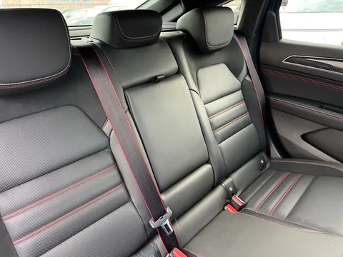 DX72SCZ Renault ARKANA 1.6 E-TECH Hybrid 145 R.S. Line 5dr Auto Thumbnail #11