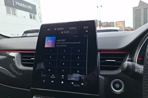 34 of 40 for Renault ARKANA 1.6 E-TECH Hybrid 145 R.S. Line 5dr Auto