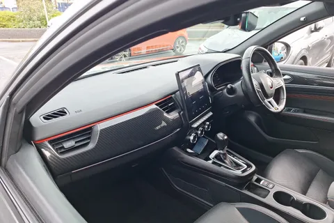 27 of 40 for Renault ARKANA 1.6 E-TECH Hybrid 145 R.S. Line 5dr Auto