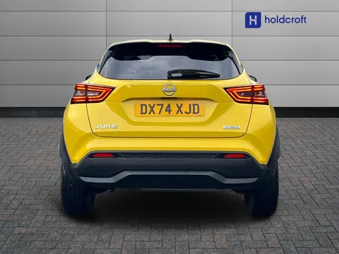 DX74XJD Nissan Juke 1.6 Hybrid N-Connecta 5dr Auto Thumbnail #6