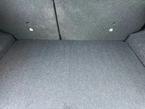 DX74XJD Nissan Juke 1.6 Hybrid N-Connecta 5dr Auto Thumbnail #20