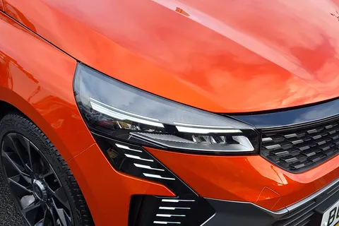 BG73CVR Renault Clio 1.6 E-TECH full hybrid 145 Esprit Alpine 5dr Auto Thumbnail #14