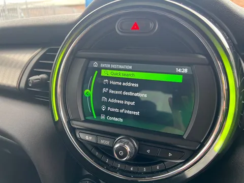 YL68JHA Mini Hatchback 1.5 Cooper Exclusive II 3dr Thumbnail #14