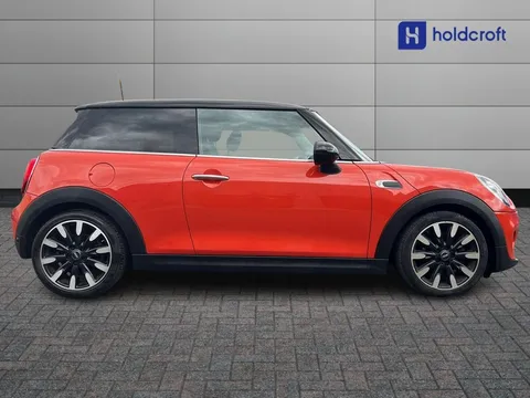 YL68JHA Mini Hatchback 1.5 Cooper Exclusive II 3dr Thumbnail #7