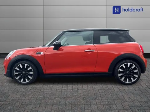 YL68JHA Mini Hatchback 1.5 Cooper Exclusive II 3dr Thumbnail #4