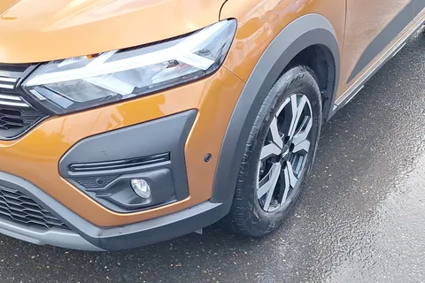 BK23OLV Dacia Sandero Stepway 1.0 TCe Bi-Fuel Journey 5dr Thumbnail #15