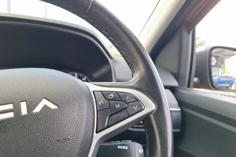 BK23OLV Dacia Sandero Stepway 1.0 TCe Bi-Fuel Journey 5dr Thumbnail #36