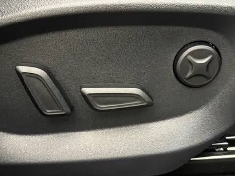 DS74JCO Mg Motor Uk Hs 1.5 T-GDI PHEV Trophy 5dr Auto Thumbnail #20