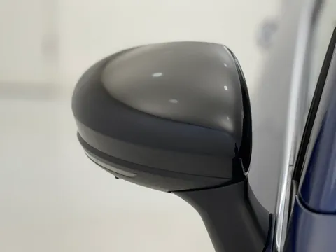 BT23FDA Renault Captur 1.6 E-Tech full hybrid 145 Techno 5dr Auto Thumbnail #29