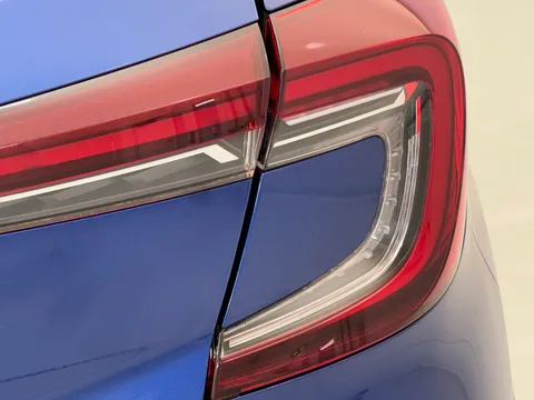 BT23FDA Renault Captur 1.6 E-Tech full hybrid 145 Techno 5dr Auto Thumbnail #32