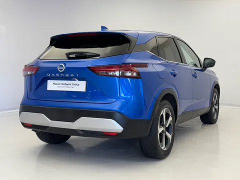 DG22XRS Nissan Qashqai 1.3 DiG-T MH 158 N-Connecta 5dr Xtronic Thumbnail #10