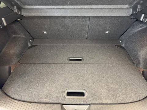 DG22XRS Nissan Qashqai 1.3 DiG-T MH 158 N-Connecta 5dr Xtronic Thumbnail #14