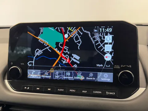 DG22XRS Nissan Qashqai 1.3 DiG-T MH 158 N-Connecta 5dr Xtronic Thumbnail #28