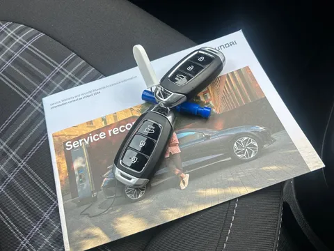 ET24TPU Hyundai i10 1.0 [63] Premium 5dr Auto [Nav] Thumbnail #19