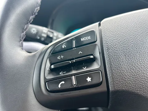 ET24TPU Hyundai i10 1.0 [63] Premium 5dr Auto [Nav] Thumbnail #33