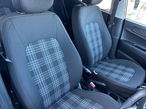 EN24WAO Hyundai i10 1.0 [63] Premium 5dr Auto [Nav] Thumbnail #36