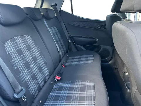 ET24TGE Hyundai i10 1.0 [63] Premium 5dr Auto [Nav] Thumbnail #15