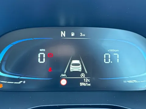 ET24TGE Hyundai i10 1.0 [63] Premium 5dr Auto [Nav] Thumbnail #17