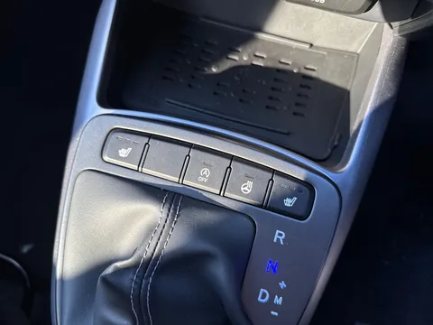 ET24TGE Hyundai i10 1.0 [63] Premium 5dr Auto [Nav] Thumbnail #34