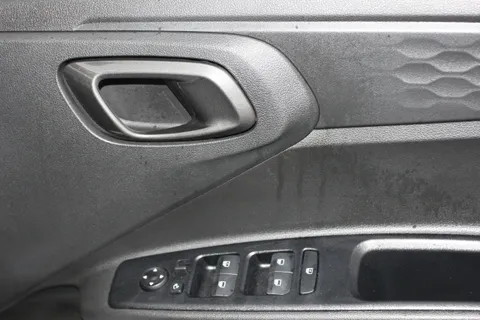 ET24TVC Hyundai i10 1.0 [63] Premium 5dr Auto [Nav] Thumbnail #25