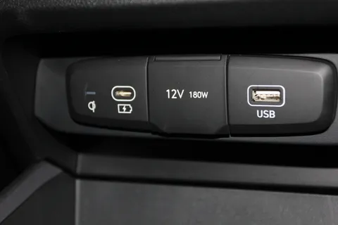 ET24TVC Hyundai i10 1.0 [63] Premium 5dr Auto [Nav] Thumbnail #26