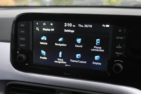 ET24TVC Hyundai i10 1.0 [63] Premium 5dr Auto [Nav] Thumbnail #17