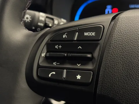 ET24TMO Hyundai i10 1.0 [63] Premium 5dr Auto [Nav] Thumbnail #19