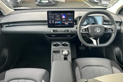 ML75FCA Mg Motor Uk MGS5 170kW SE EV Long Range 64kWh 5dr Auto Thumbnail #5