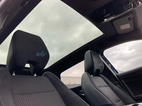 HN23XPG Renault Austral E-Tech FHEV Iconic Esprit Alpine 5dr Auto 4C Thumbnail #5