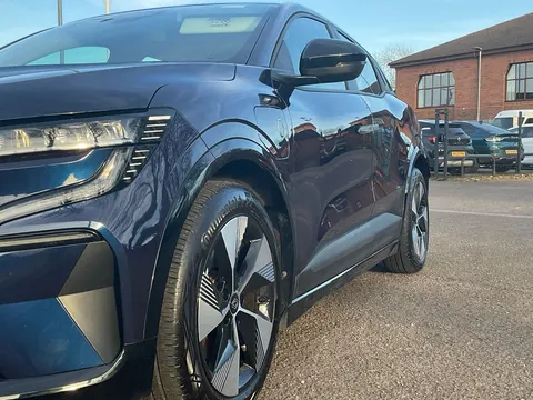 HV72UDJ Renault Megane E-Tech EV60 160kW Equilibre 60kWh Optimum Charge 5dr Auto Thumbnail #26