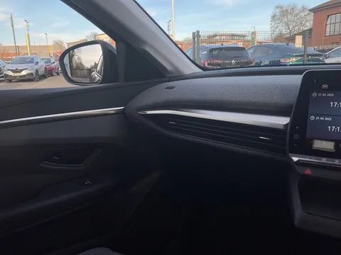 HV72UDJ Renault Megane E-Tech EV60 160kW Equilibre 60kWh Optimum Charge 5dr Auto Thumbnail #16