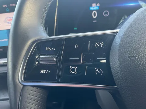 HV72UDJ Renault Megane E-Tech EV60 160kW Equilibre 60kWh Optimum Charge 5dr Auto Thumbnail #11