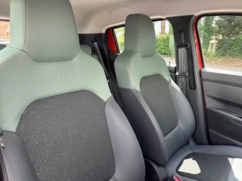 NA74XLG Dacia Spring 27kWh Extreme 65 48kW 5dr Auto Thumbnail #22