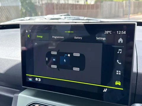 NA74XLG Dacia Spring 27kWh Extreme 65 48kW 5dr Auto Thumbnail #16