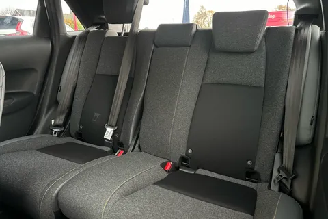 MV73UHO Honda Jazz 1.5 i-MMD Hybrid Advance Sport 5dr eCVT Thumbnail #9