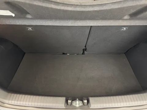 ET24TUA Hyundai i10 1.0 [63] Premium 5dr Auto [Nav] Thumbnail #11