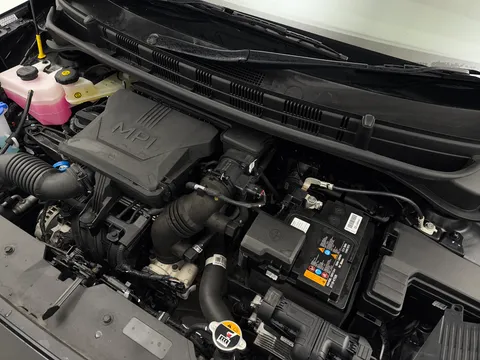 ET24TUA Hyundai i10 1.0 [63] Premium 5dr Auto [Nav] Thumbnail #33