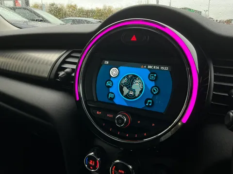 YL68JHA Mini Hatchback 1.5 Cooper Exclusive II 3dr Thumbnail #16