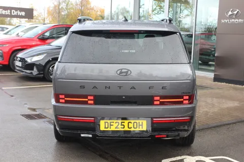 DF25COH Hyundai Santa Fe 1.6 TGDi Plug-in Hybrid Calligraphy 5dr 4WD Auto Thumbnail #5