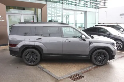 DF25COH Hyundai Santa Fe 1.6 TGDi Plug-in Hybrid Calligraphy 5dr 4WD Auto Thumbnail #6